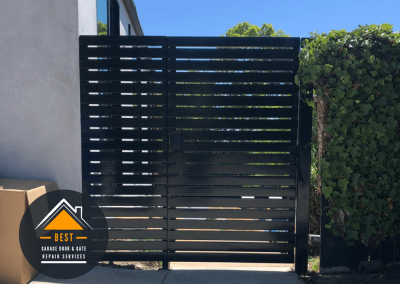 Privacy Metal Entry Gate, Modern Metal Gate. Pedestrian Metal Slat Gate.